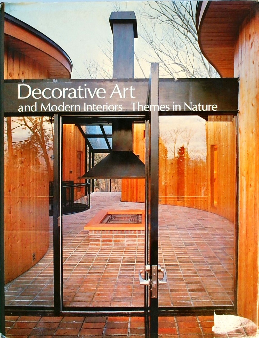 DECORATIVE ART AND MODERN INTERIORS